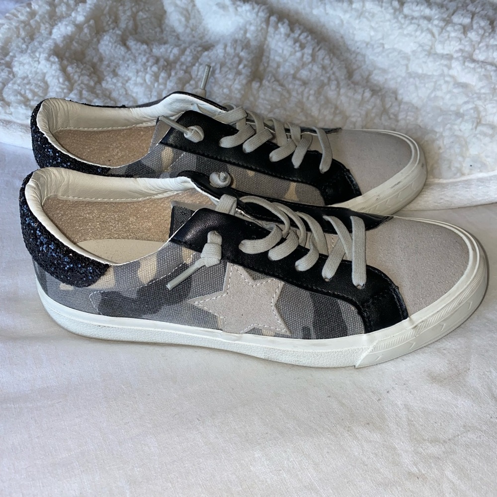 Golden goose camo dupes